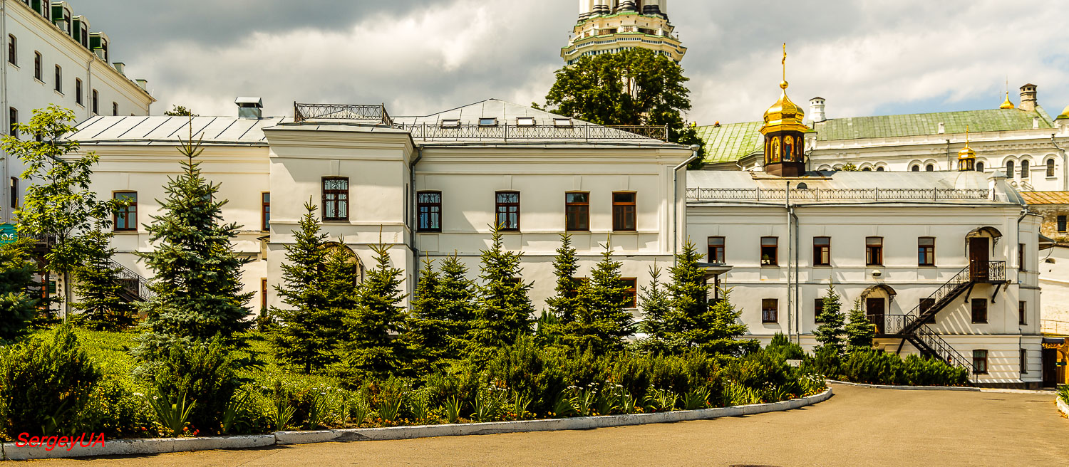 Киев, Лаврская улица, 9 корп. 68