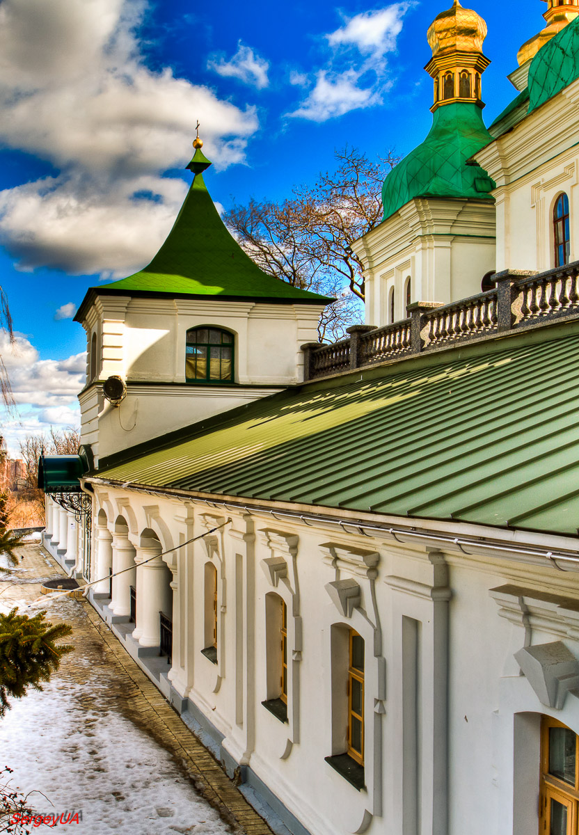 Киев, Лаврская улица, 9 корп. 61