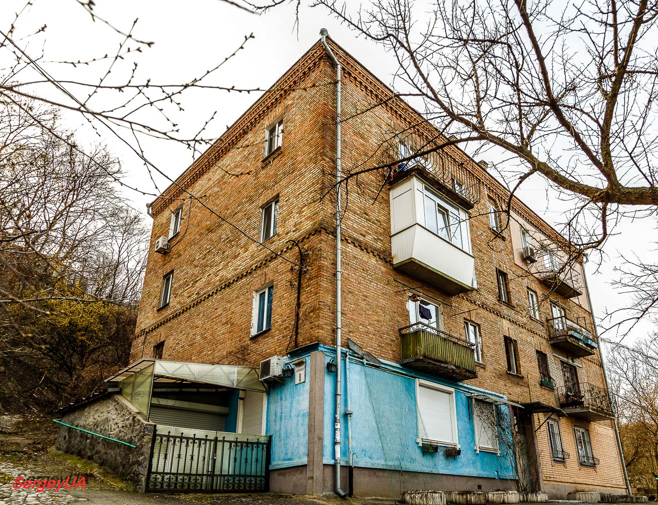 Київ, Переулок Зеленского, 8