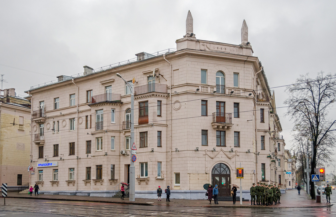 Мінск, Улица Свердлова, 26 / Ульяновская улица, 30