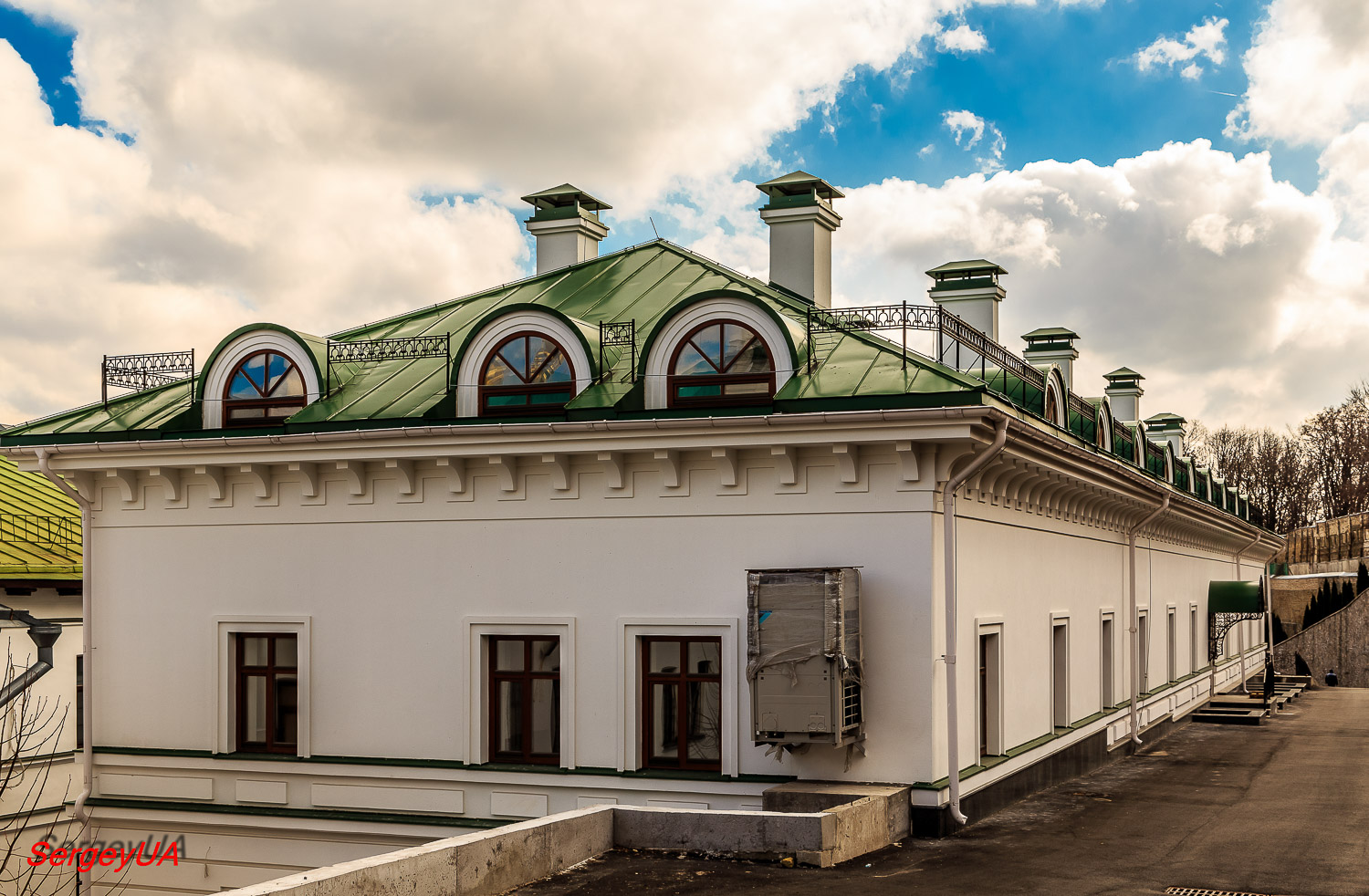 Київ, Лаврская улица, 9 корп. 57