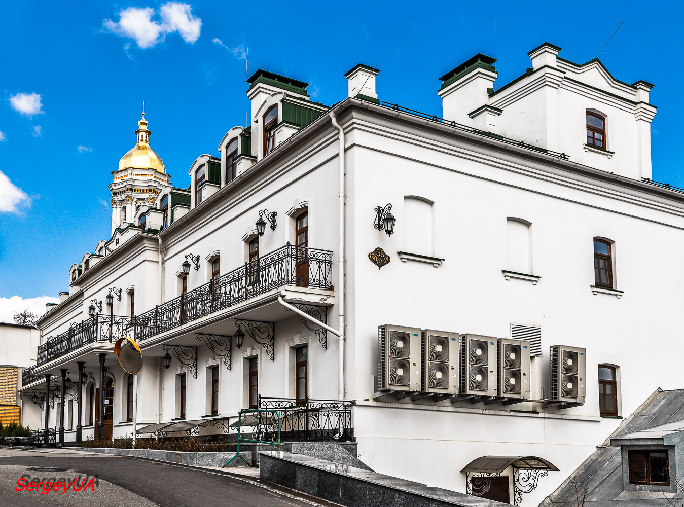 Киев, Лаврская улица, 9 корп. 58