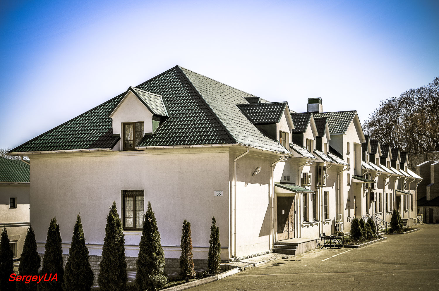 Киев, Лаврская улица, 9 корп. 65
