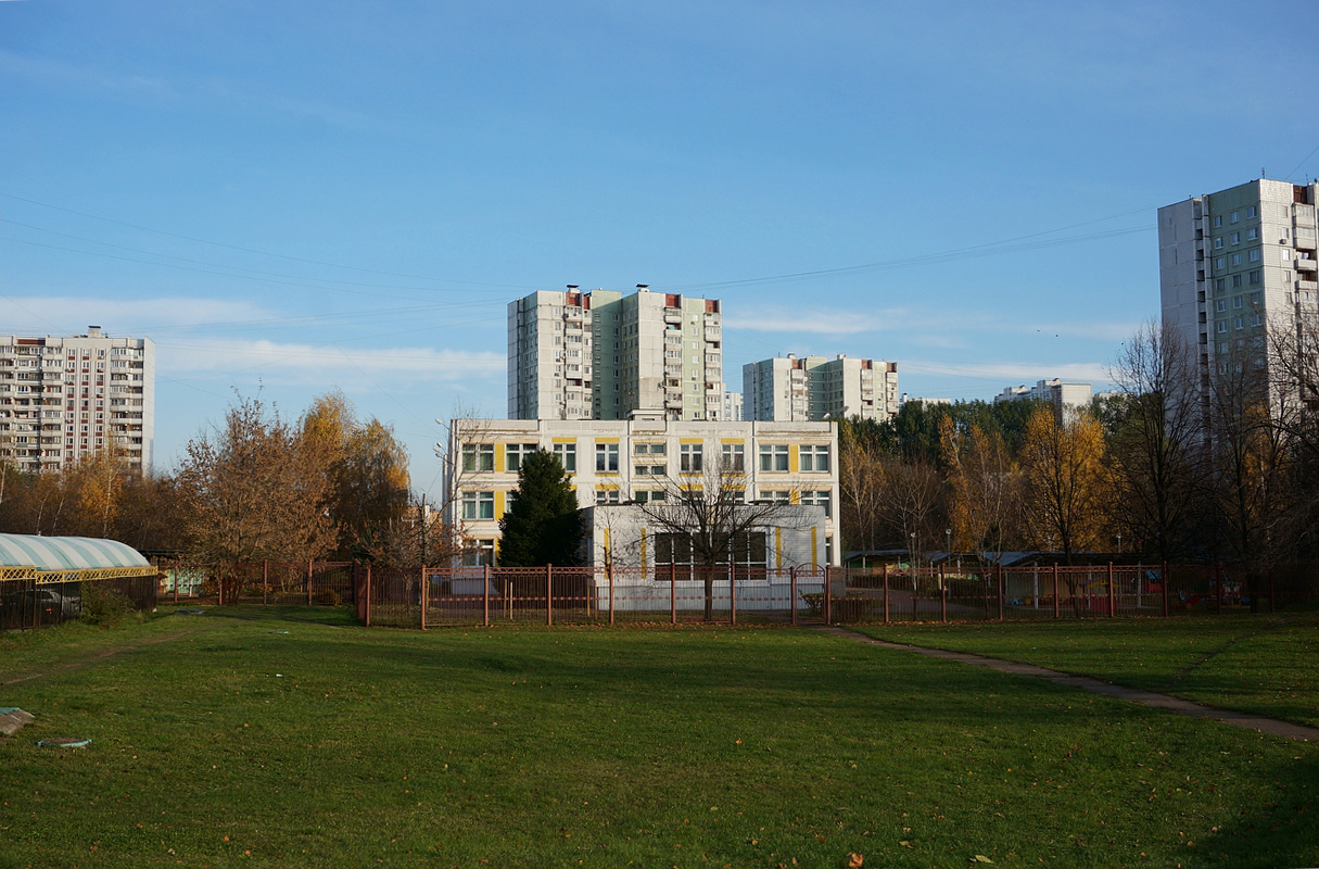 Moskva, Балаклавский проспект, 3А; Сумской проезд, 2 корп. 4