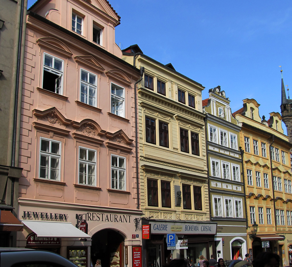 Прага, Mostecká, 16; Mostecká, 14; Mostecká, 12; Mostecká, 10