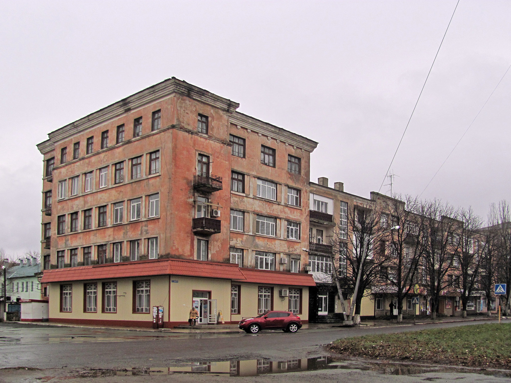 Попасная, Улица Мира, 142