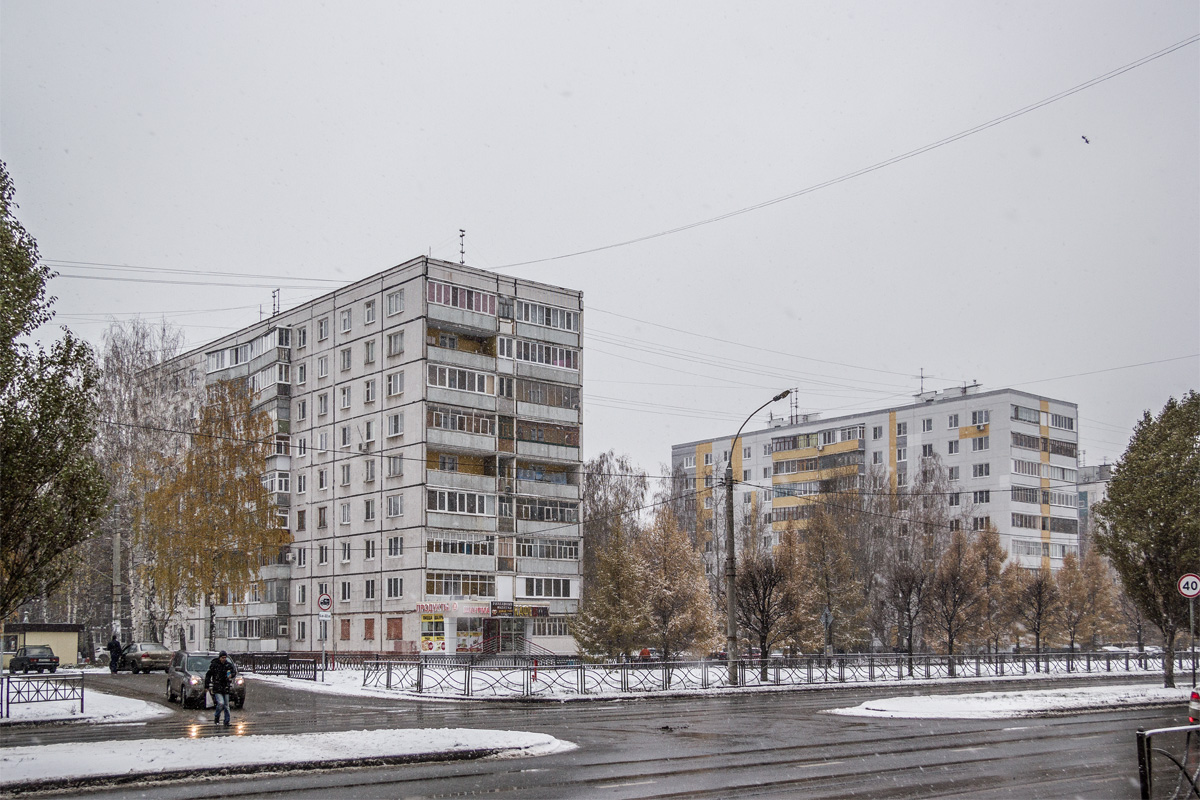 Kazan, Улица Маршала Чуйкова, 20; Улица Маршала Чуйкова, 18