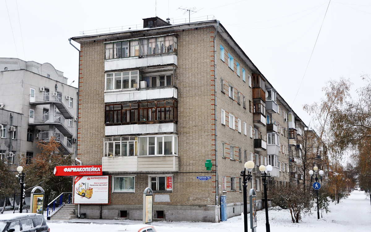 Омск, Улица Чапаева, 81 / Тарская улица, 26