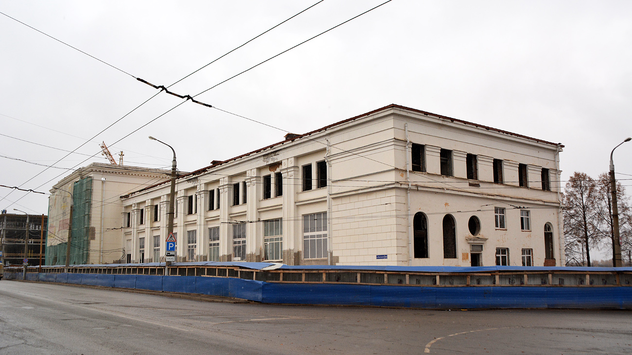 Пермь, Монастырская улица, 2