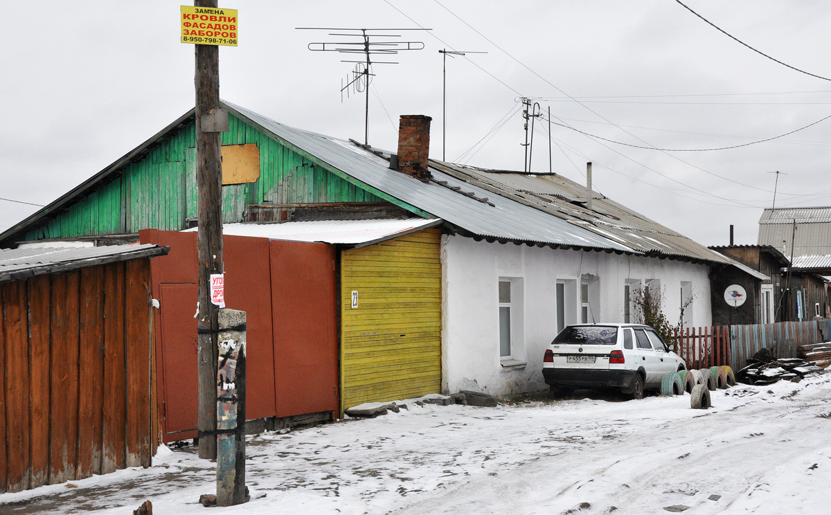 Omsk, Литейная улица, 23 / Малый Машиностроительный переулок, 4
