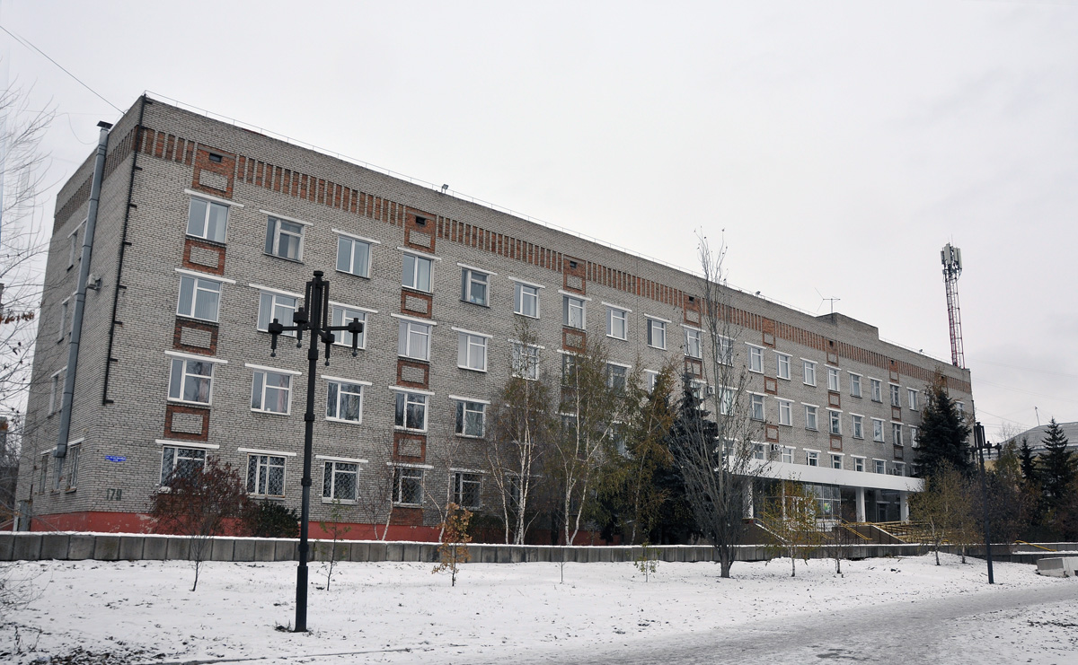 Омск, Улица 10 лет Октября, 179