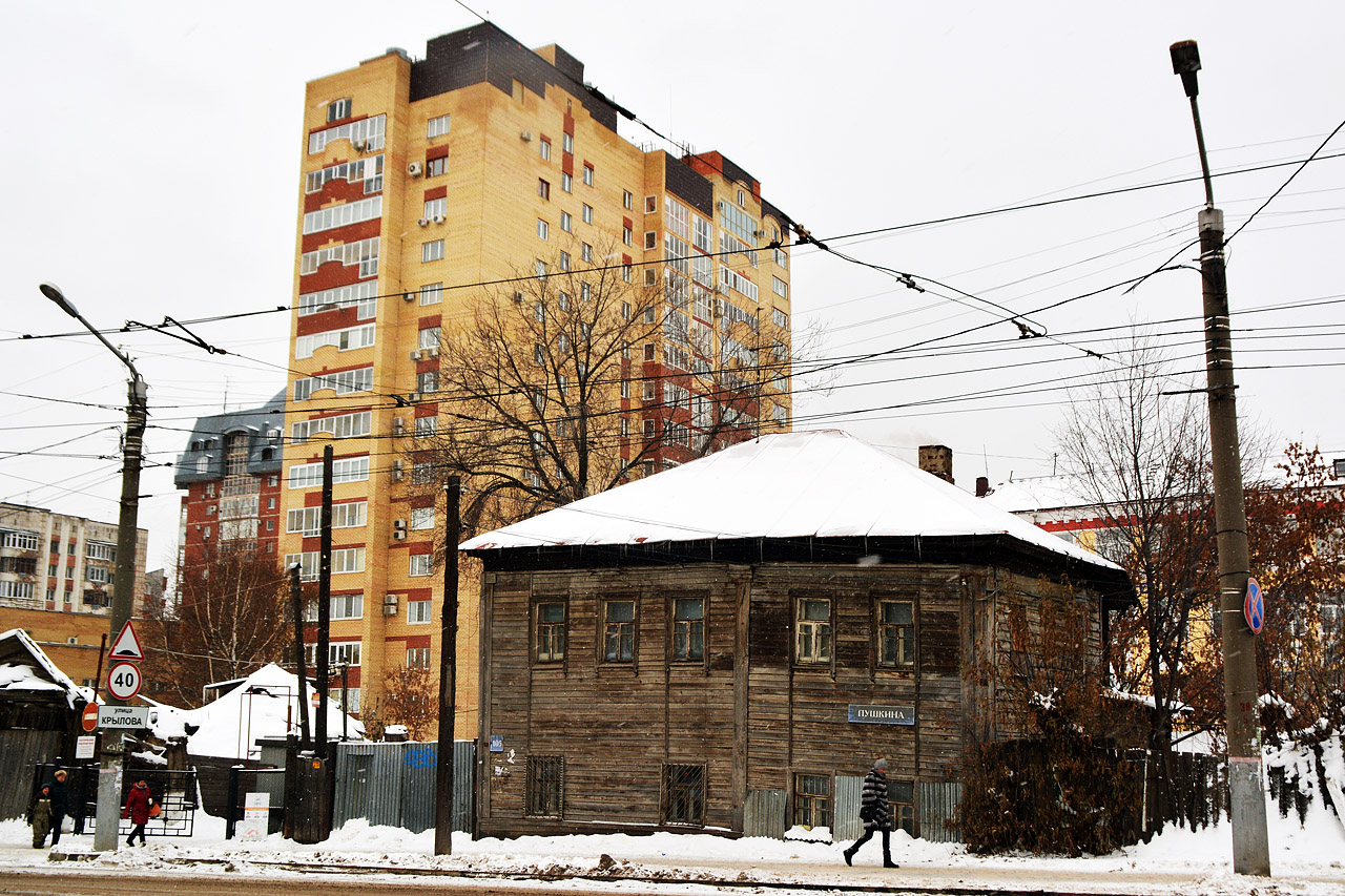 Пермь, Улица Пушкина, 109; Улица Пушкина, 105