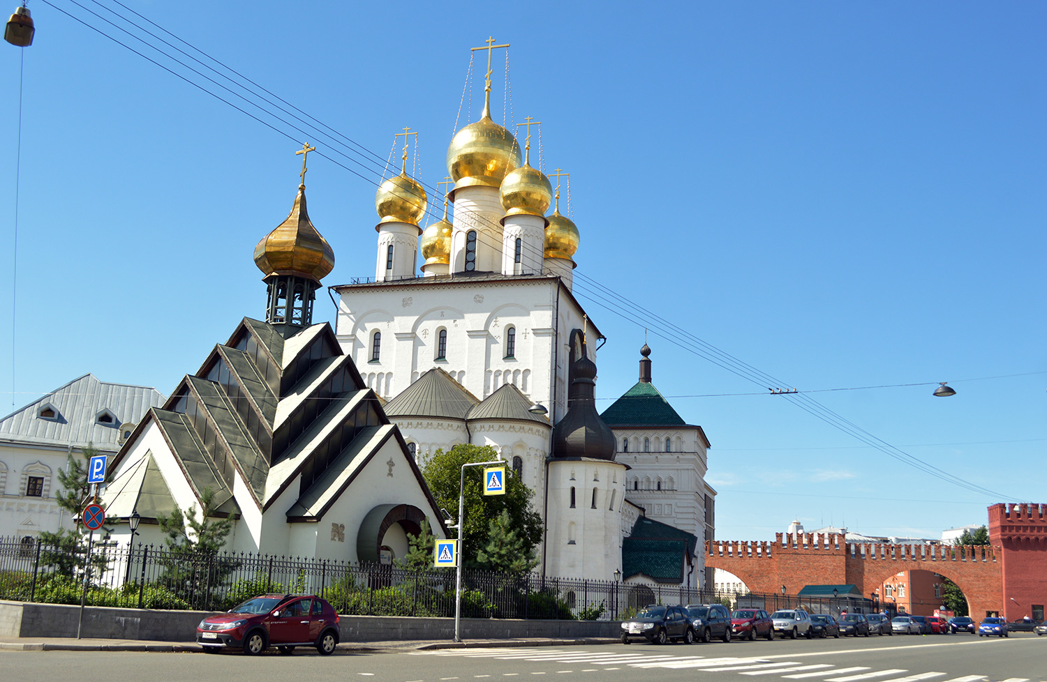 Peterburi, Миргородская улица, 1Б / Товарный переулок, 1Б