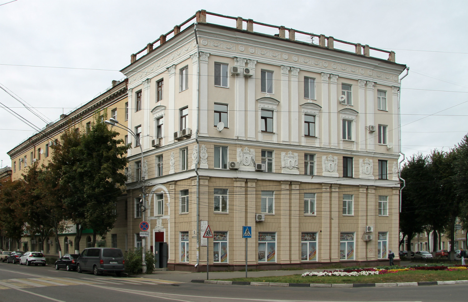 Woroneż, Улица Феоктистова, 6