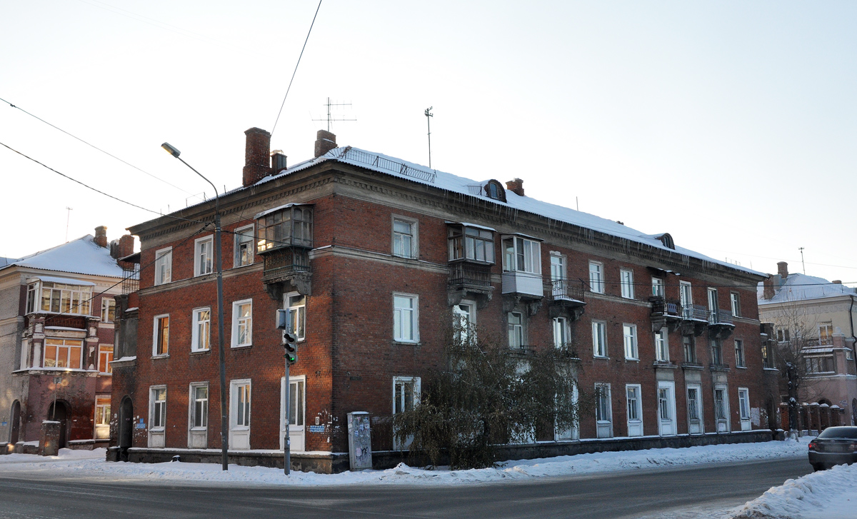 Омск, Улица Шебалдина, 164