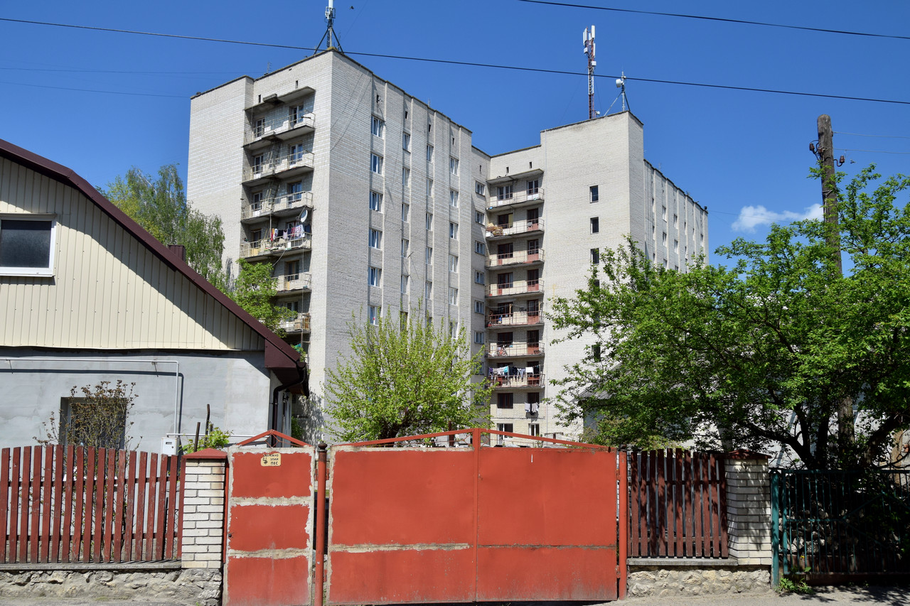 Тернополь, Улица Анатолия Живова, 1