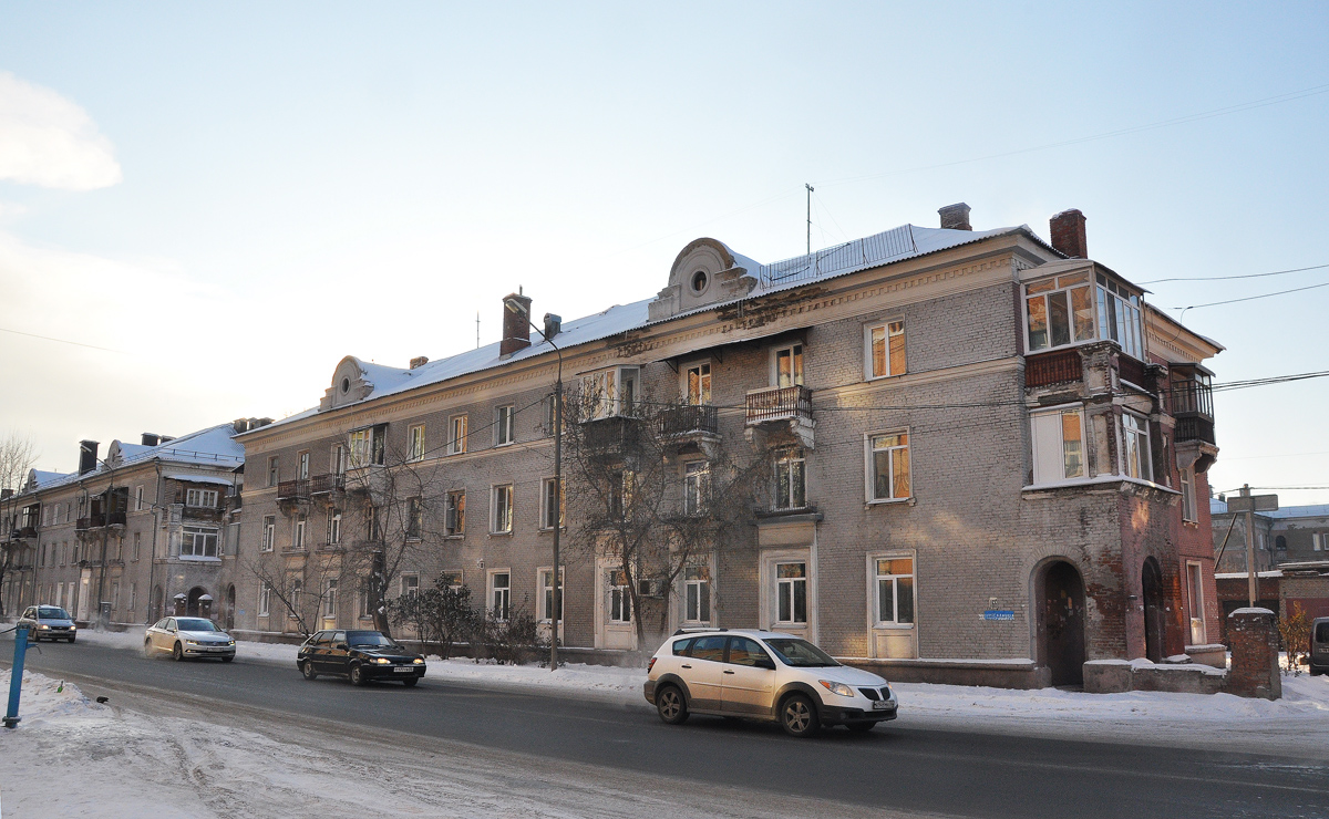 Omsk, Улица Шебалдина, 166