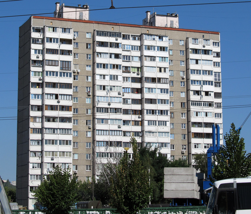 Киев, Улица Академика Ефремова, 4
