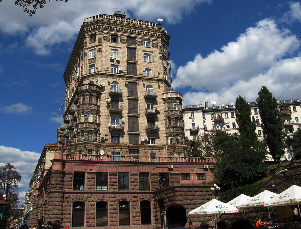 Киев, Улица Крещатик, 23