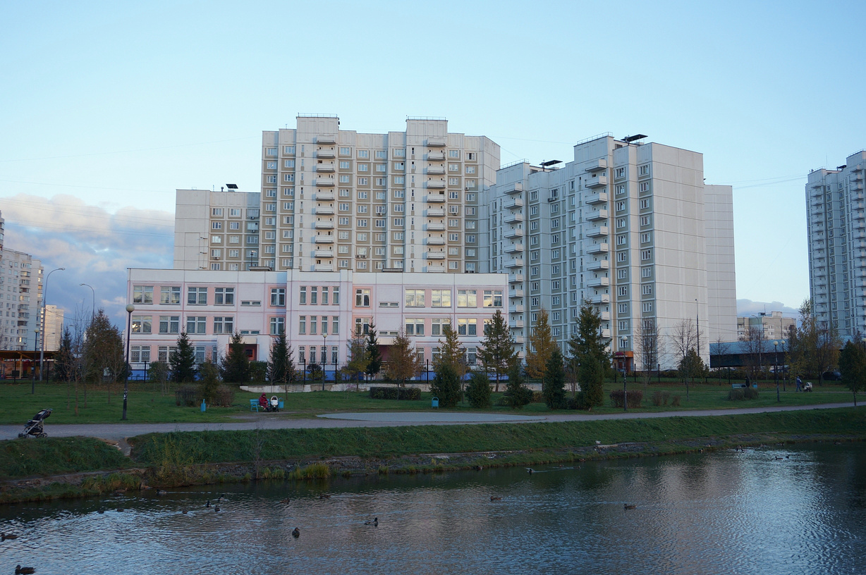 Москва, Улица Адмирала Лазарева, 13; Улица Адмирала Лазарева, 11