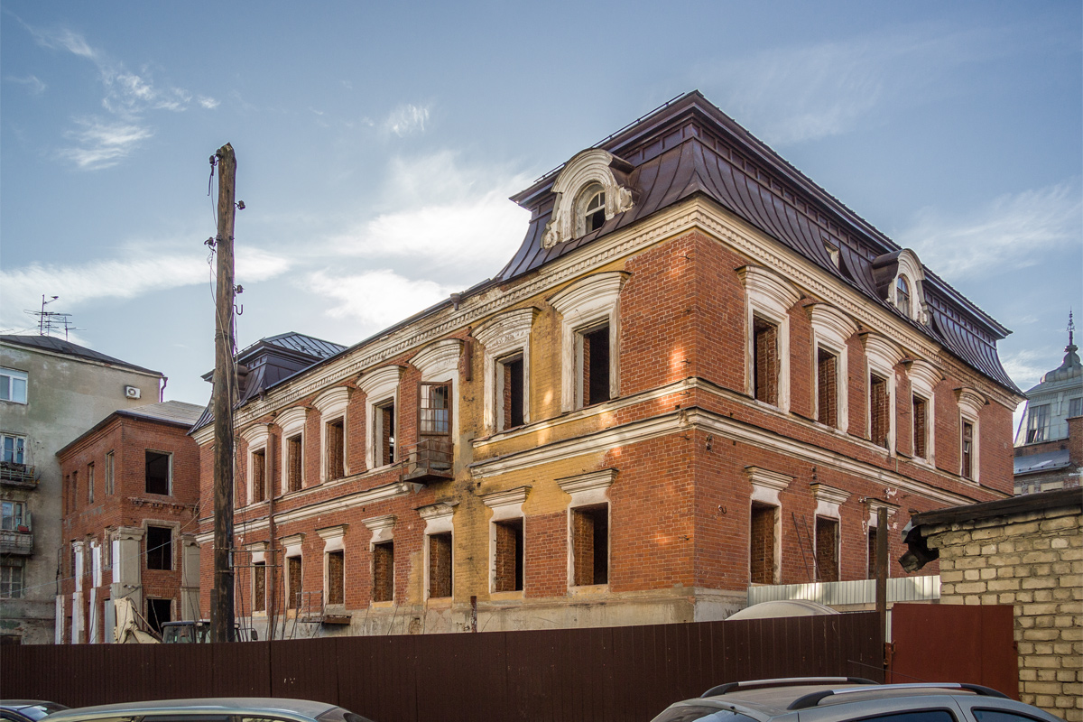 Казань, Кремлёвская улица, 21*; Кремлёвская улица, 21 лит 3 Казань, Кремлёвская улица, 21*; Кремлёвская улица, 21 лит 3