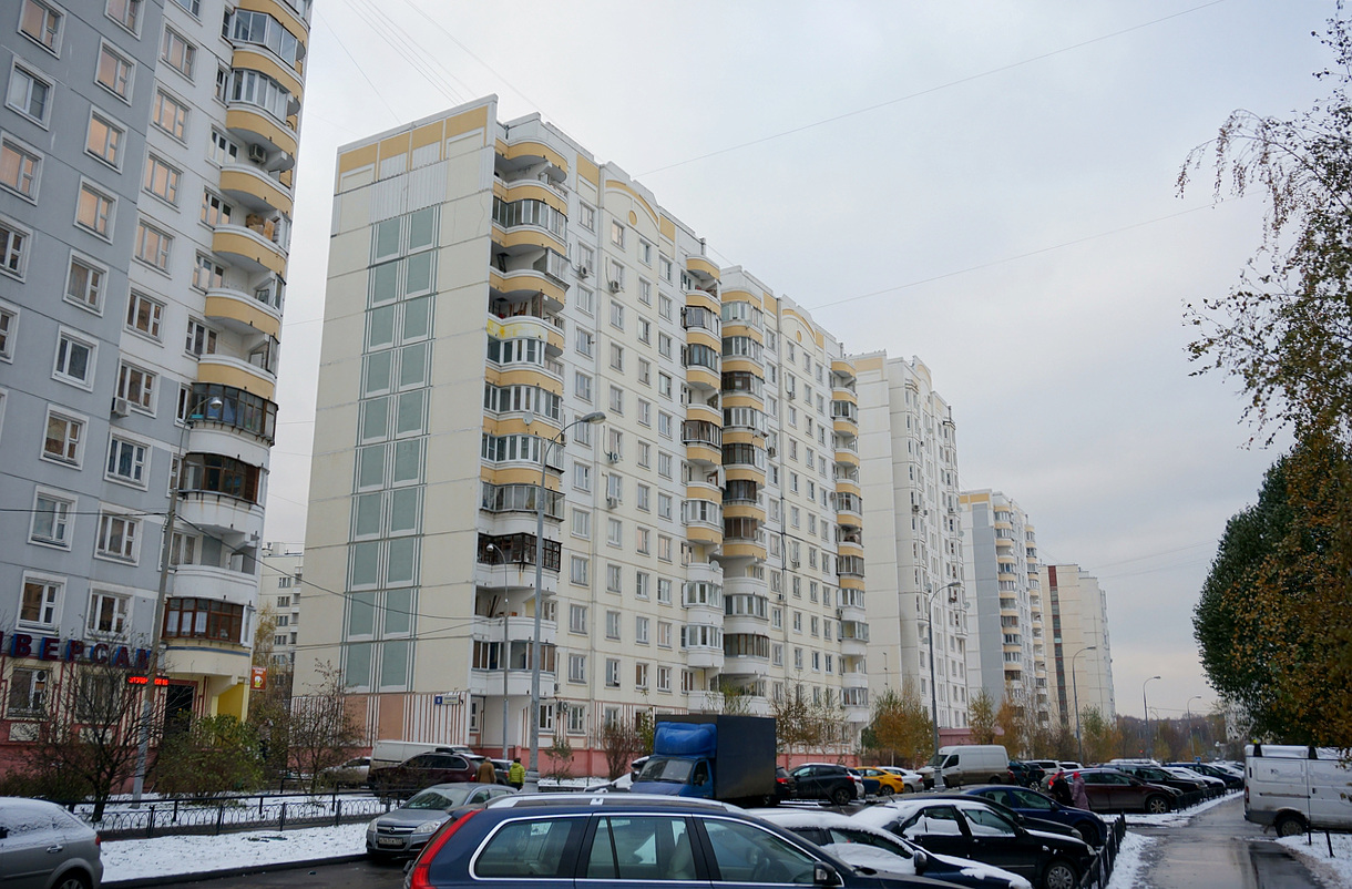 Москва, Плавский проезд, 8