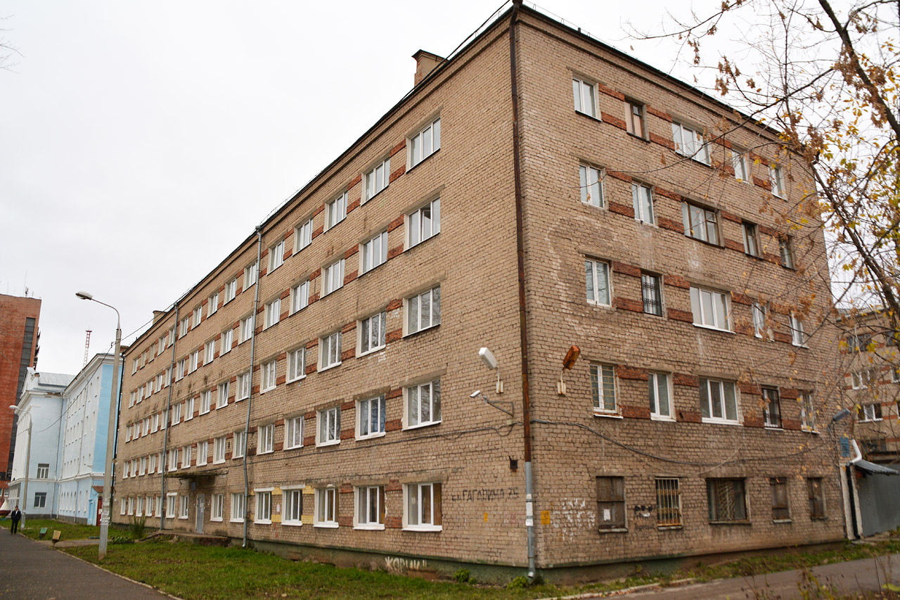 Пермь, Бульвар Гагарина, 35