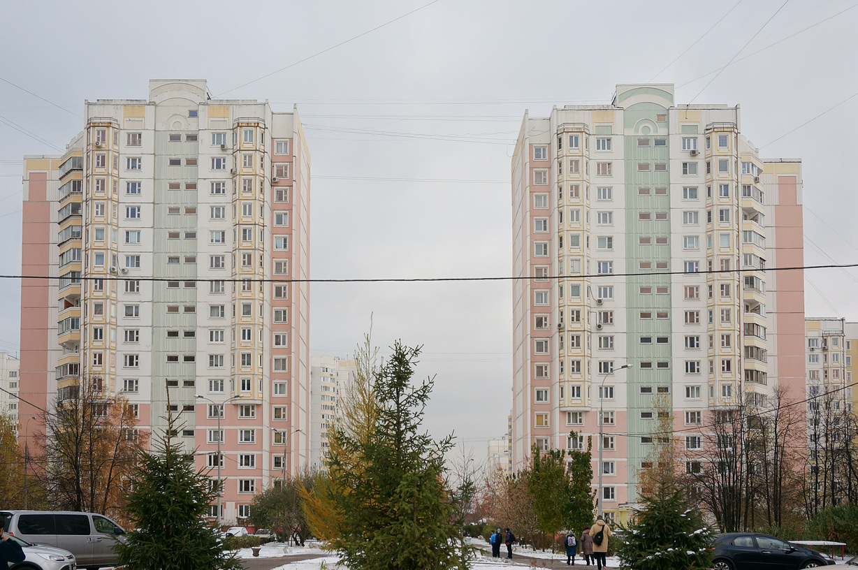 Москва, Улица Адмирала Лазарева, 42 корп. 2; Улица Адмирала Лазарева, 50 корп. 1