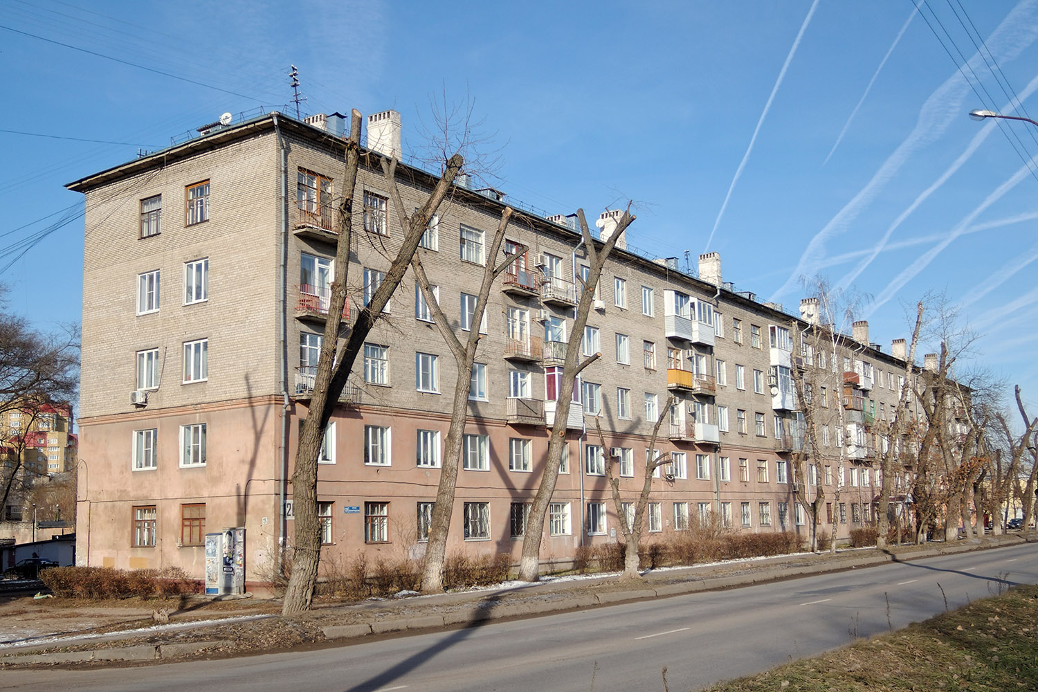 Воронеж, Ленинградская улица, 126