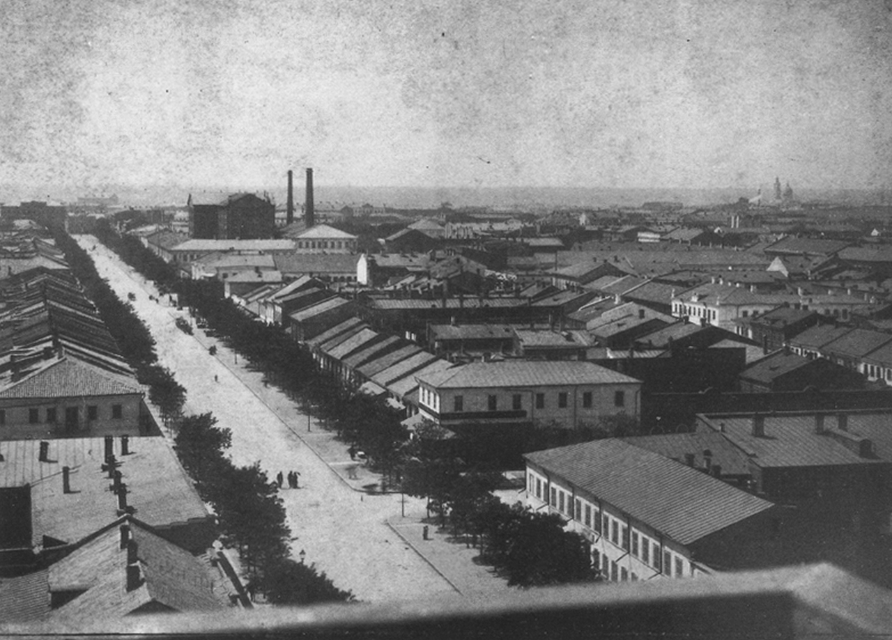 Odesa, Пантелеймонівська вулиця, 78 / катерининська вулиця, 88; Вулиця Мечникова, 106 / вулиця богдана хмельницького, 1; старорізнична вулиця, 1 / Катерининська вулиця, 88