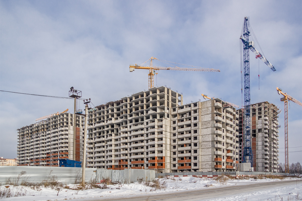 Казань, Улица Айрата Арсланова, 6А; Улица Айрата Арсланова, 6; Улица Нурихана Фаттаха, 17 / Улица Айрата Арсланова, 4