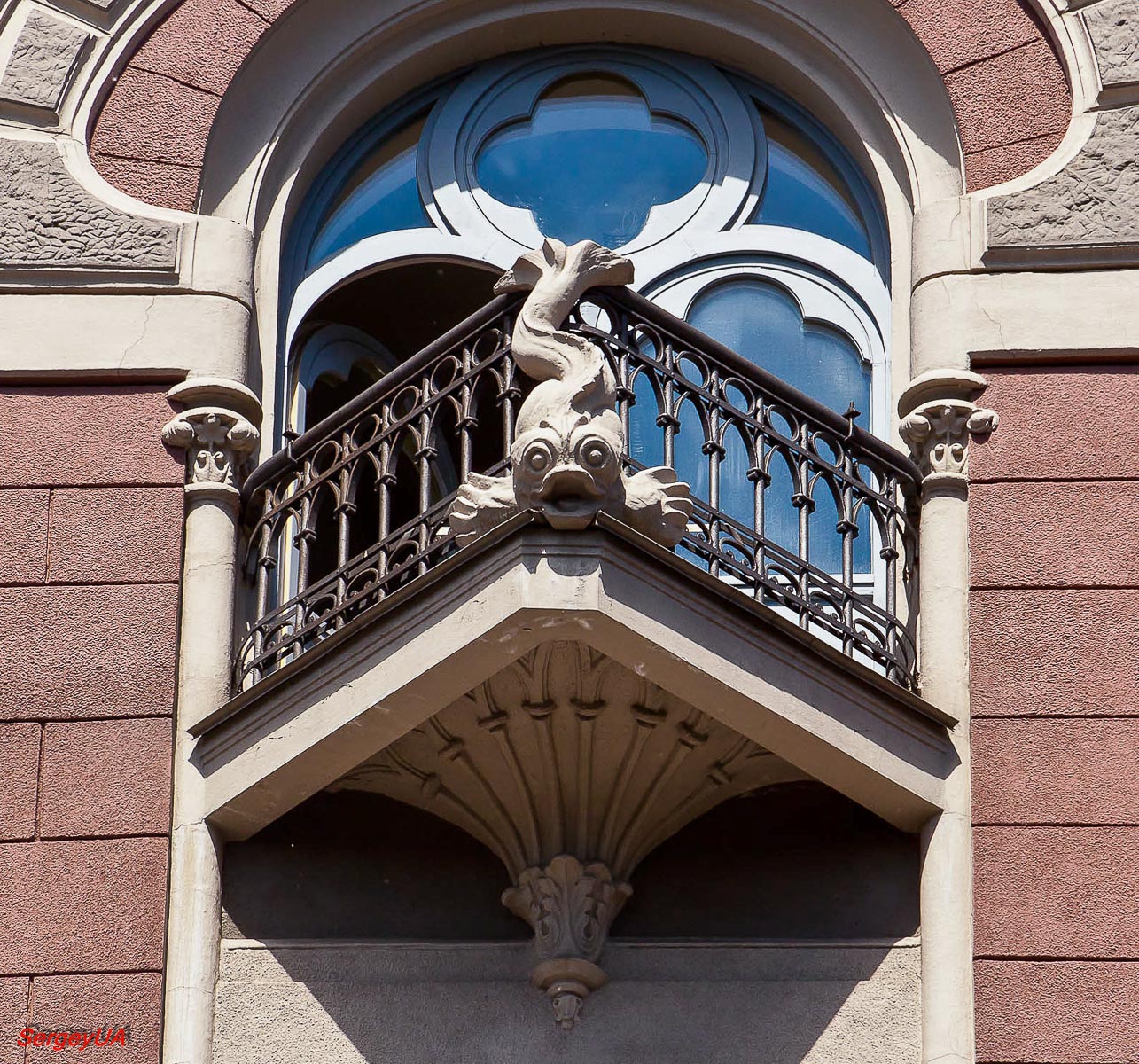 Kyiv, Институтская улица, 9А