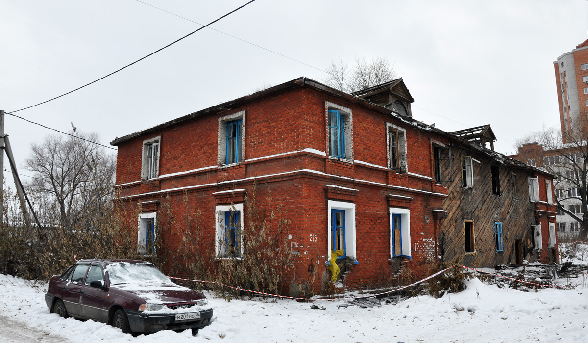 Омск, Улица Масленникова, 215