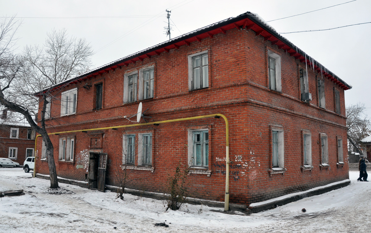 Omsk, Улица 20 лет РККА, 252