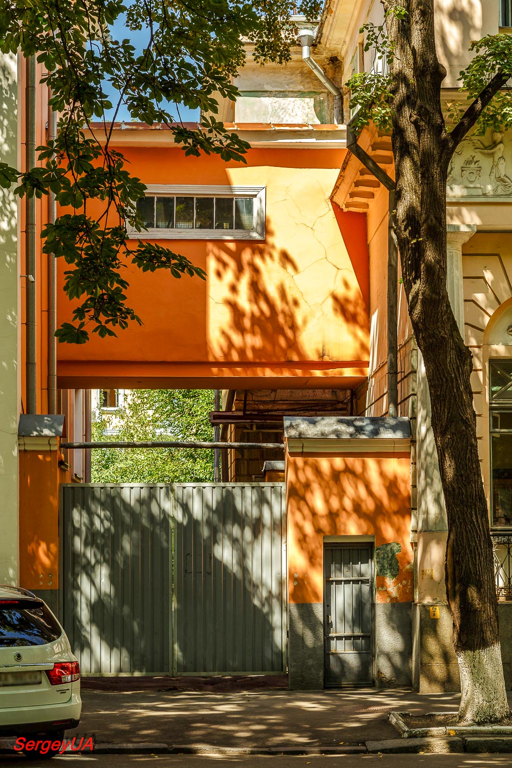 Киев, Липская улица, 16А