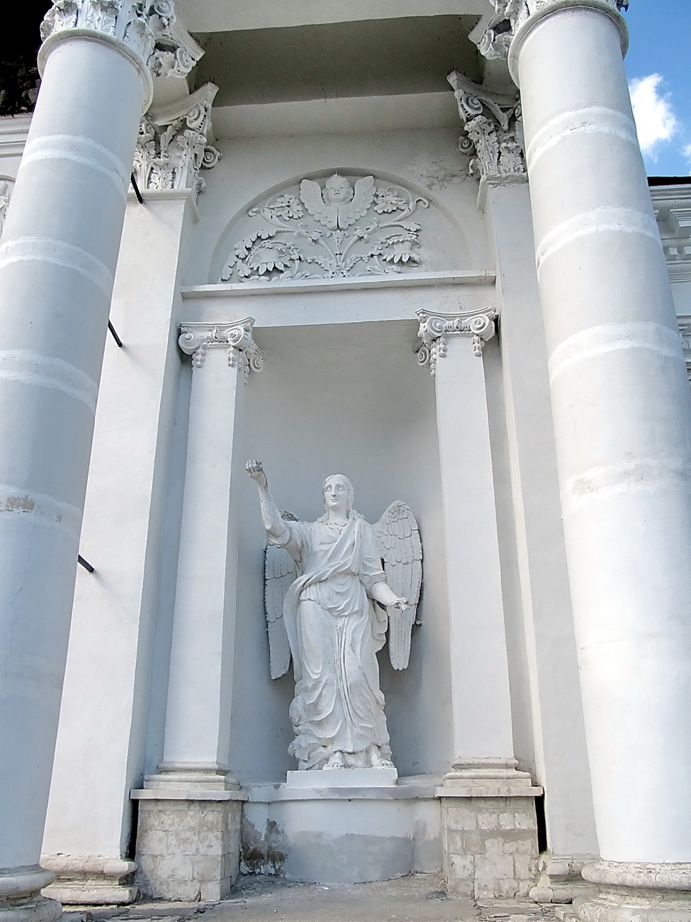 Ростов, Улица Энгельса, 44 Дмитриевская церковь