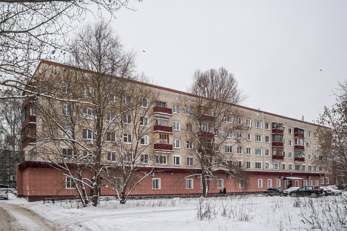 Казань, Улица Комарова, 14