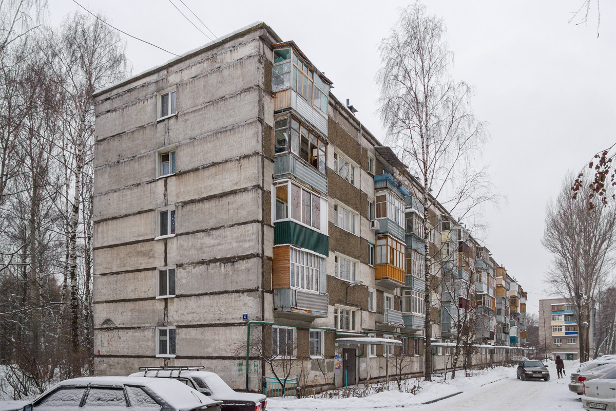 Казань, Улица Комарова, 4