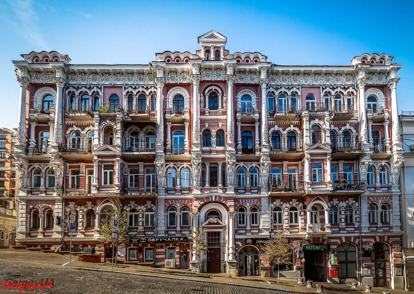 Киев, Лютеранская улица, 6А