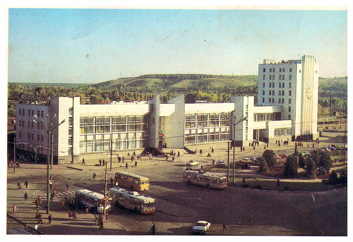 Белгород, Вокзальная улица, 1 корп. 1 Белгород, Вокзальная улица, 1 корп. 1