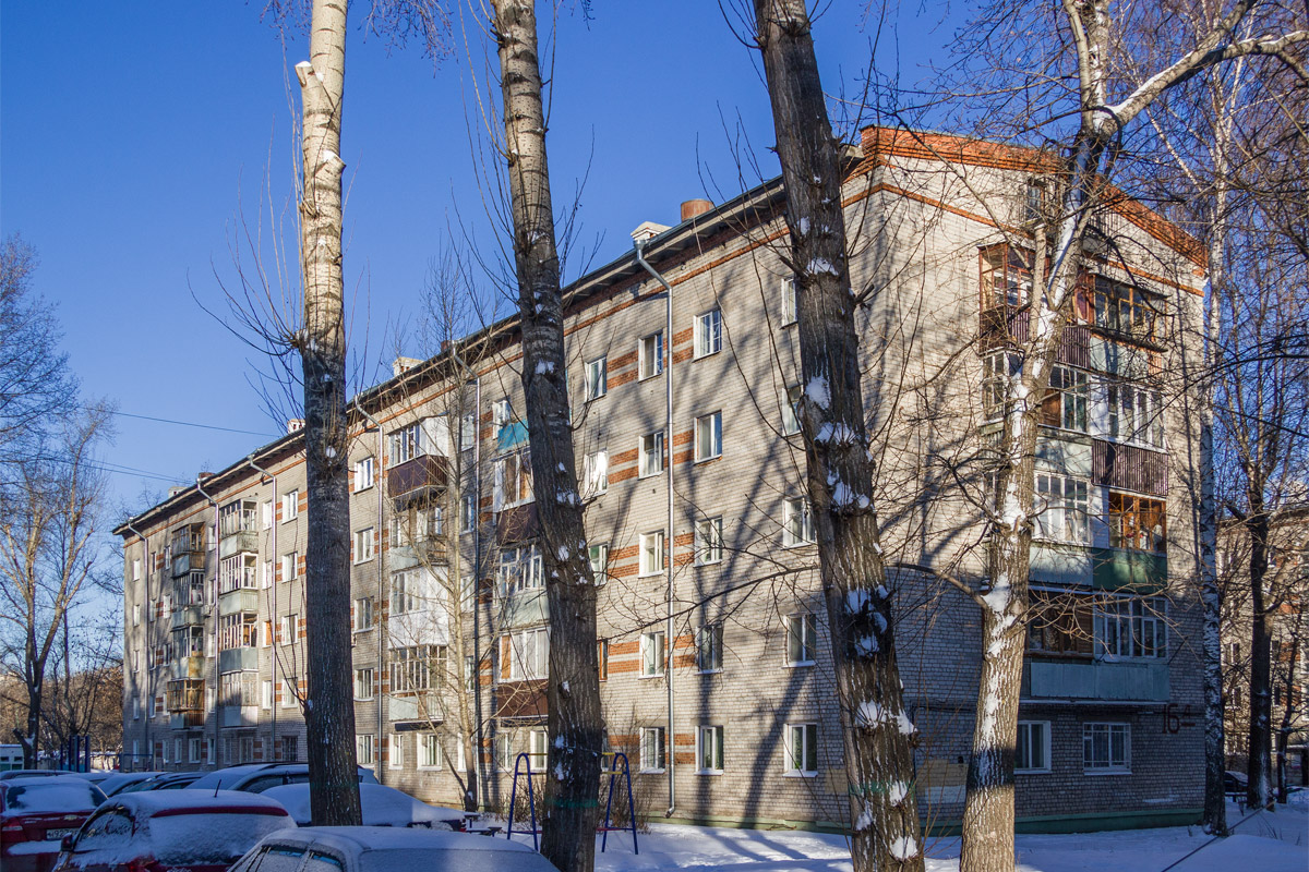 Казань, Улица Космонавтов, 16А