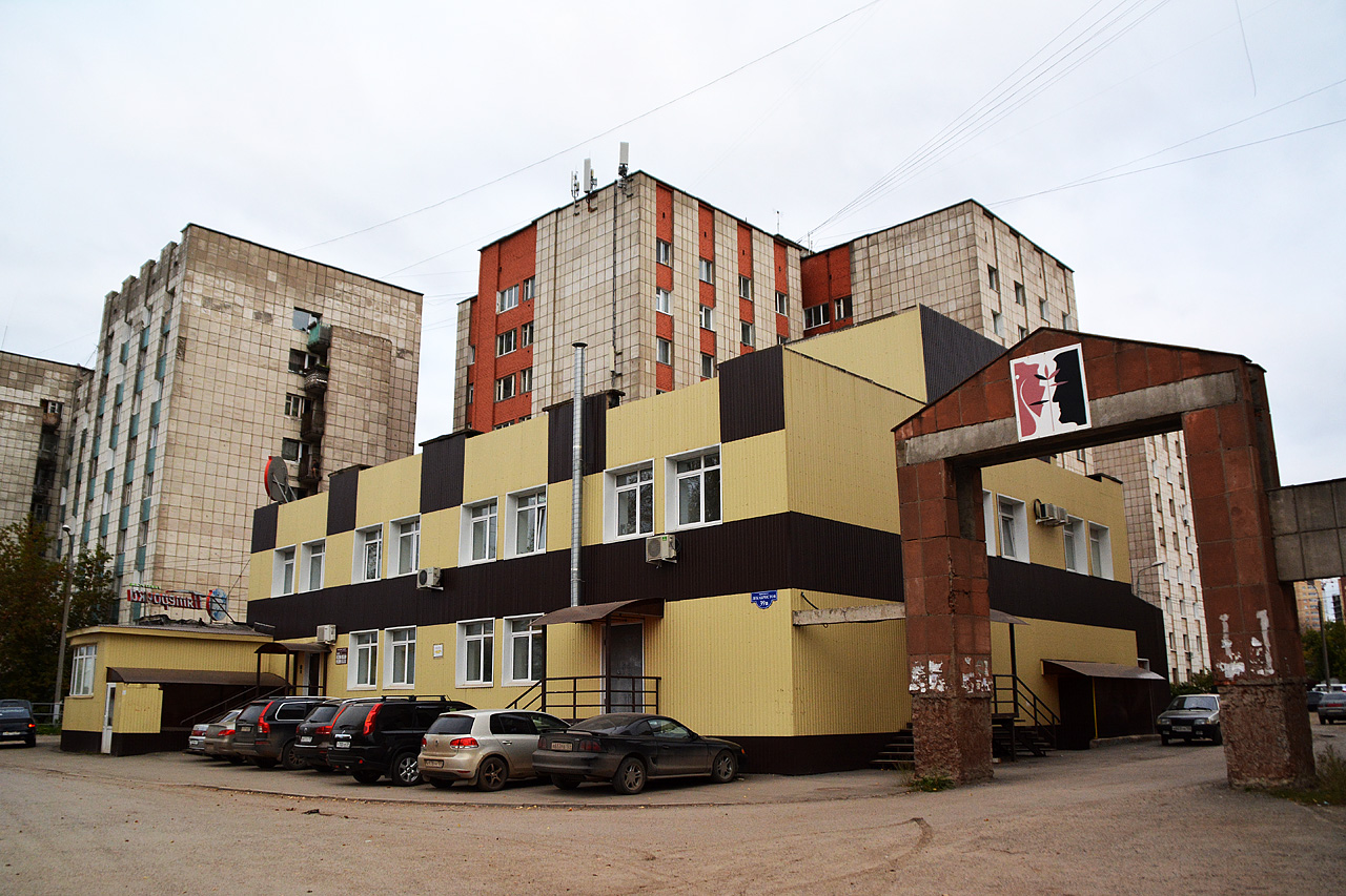 Пермь, Проспект Декабристов, 37; Проспект Декабристов, 39В; Проспект Декабристов, 39/1