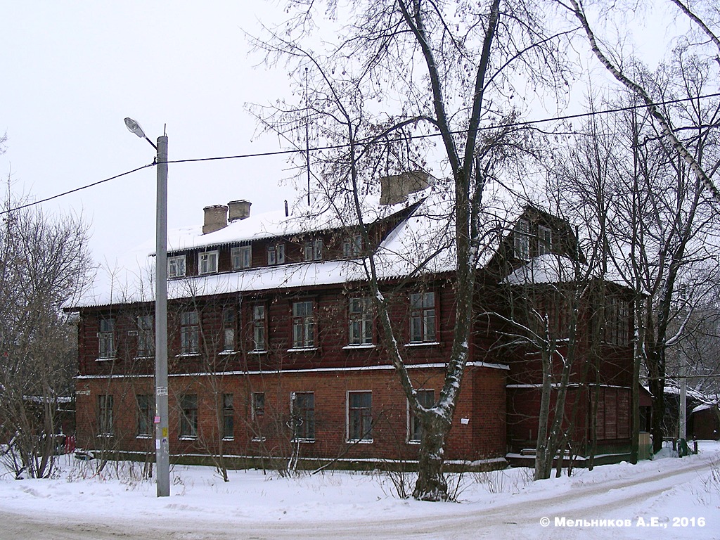 Иваново, Улица Фурманова, 28 / Улица Генкиной, 53