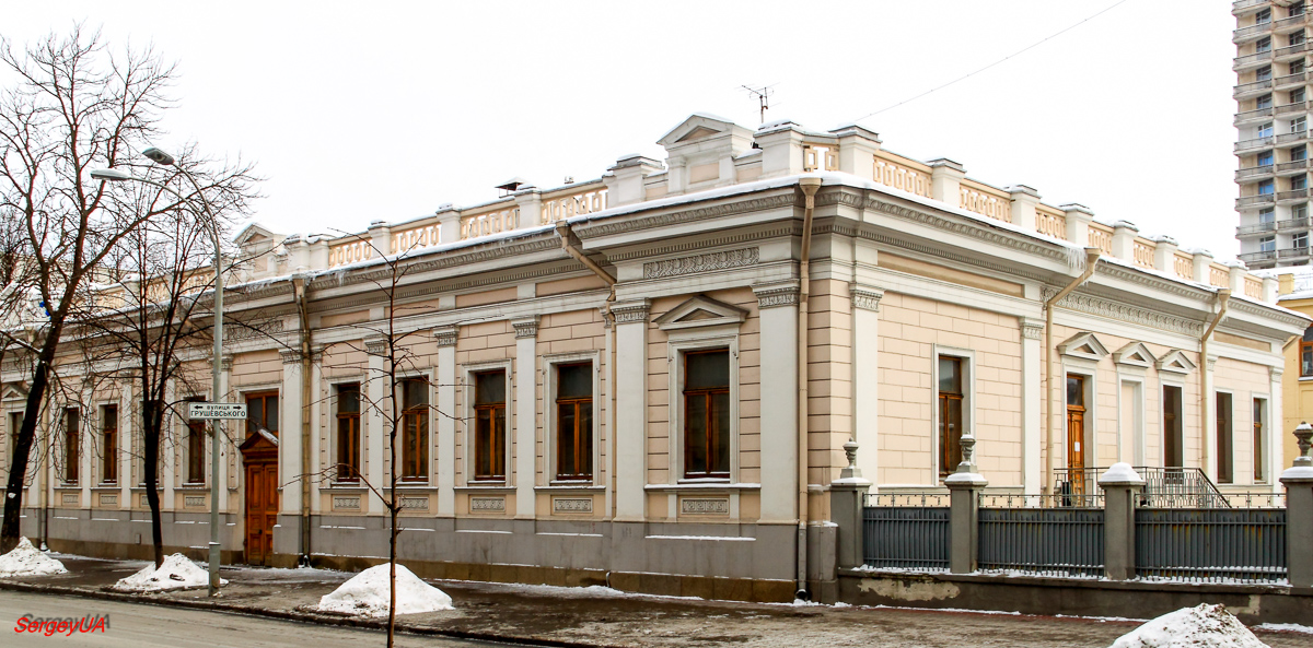Киев, Улица Михаила Грушевского, 20 / Шелковичная улица, 1