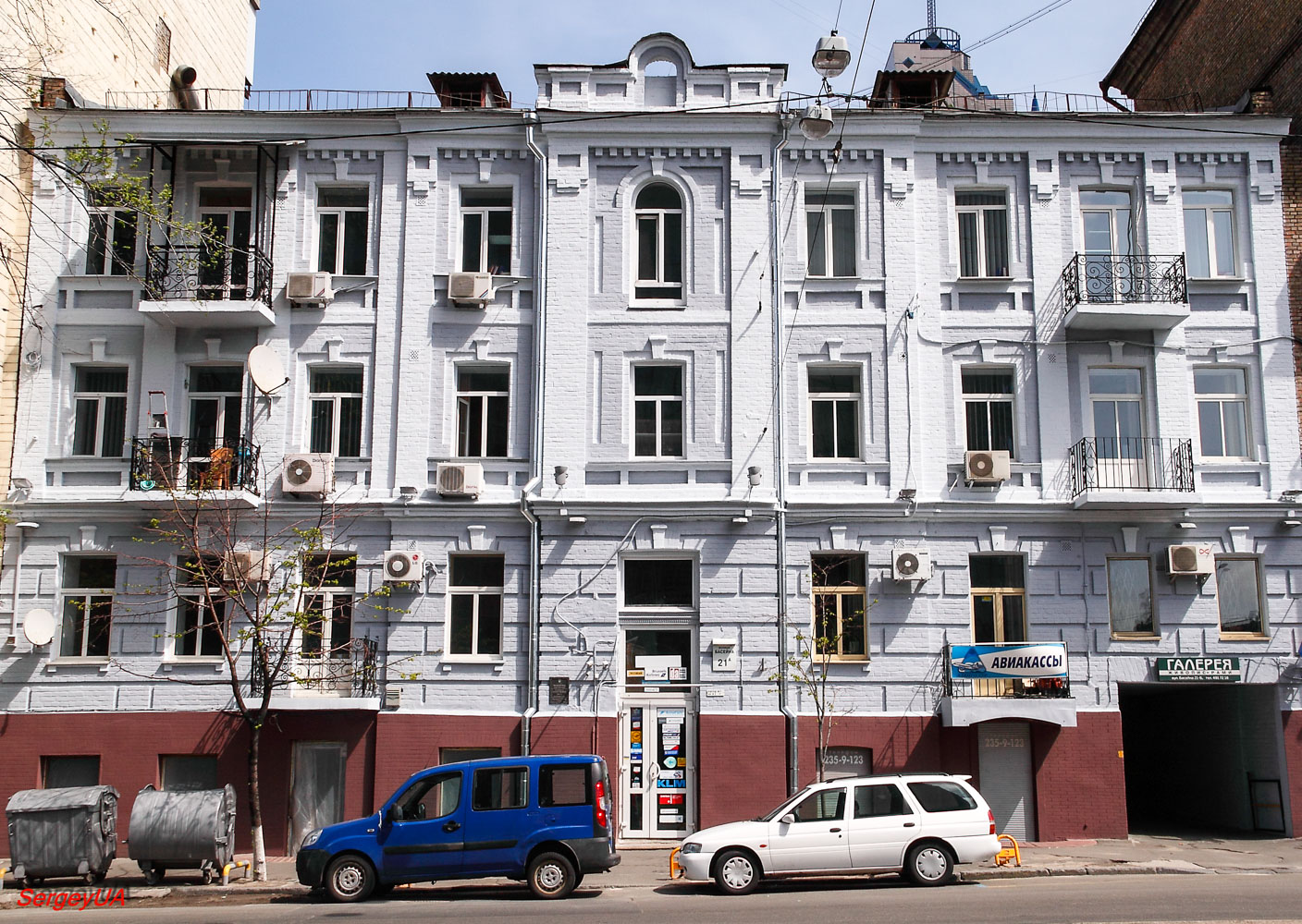 Kyiv, Бассейная улица, 21А