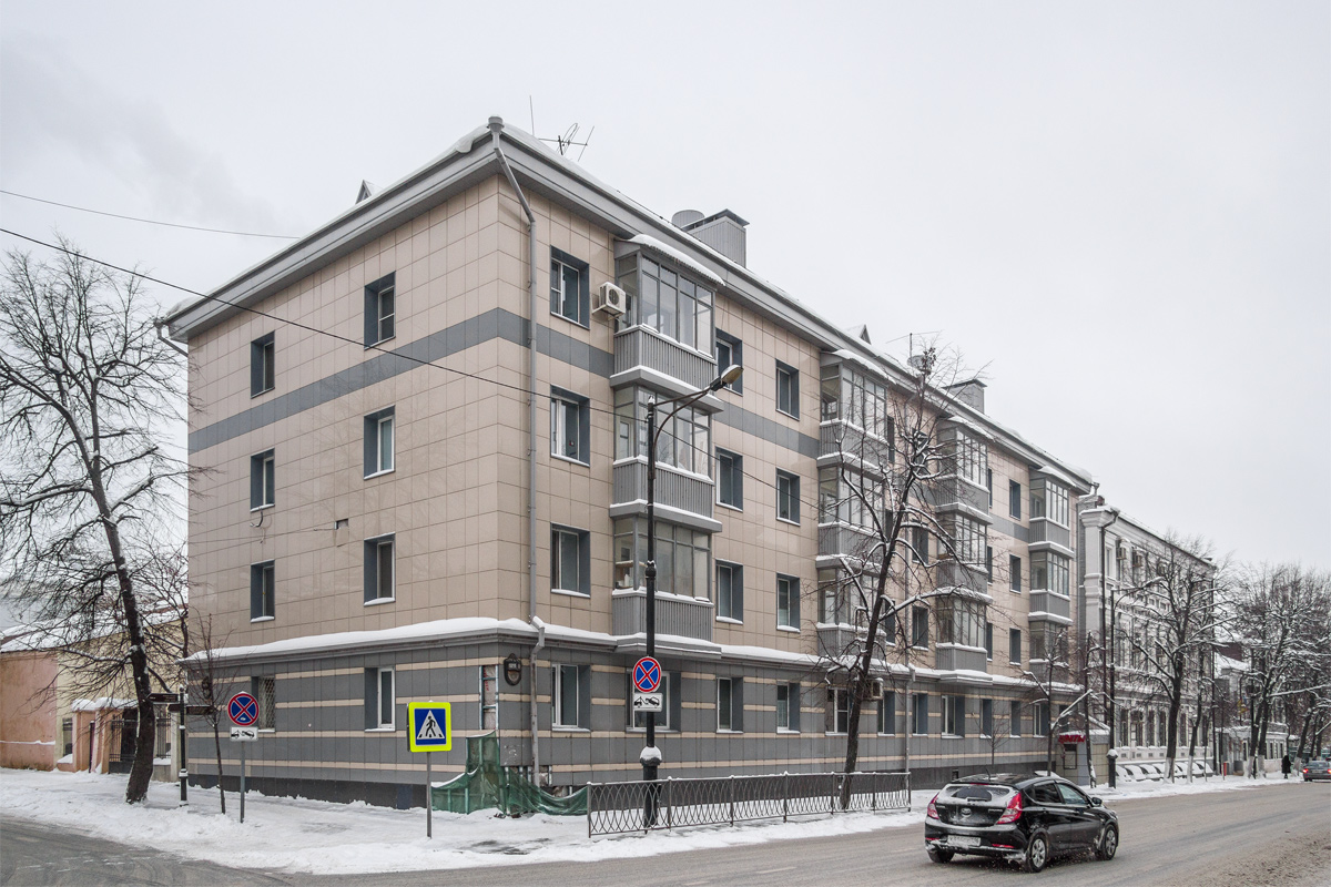Казань, Большая Красная улица, 32 / Улица Лобачевского, 15