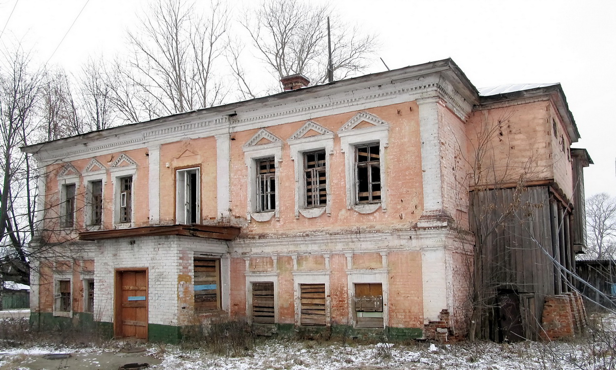Переславль-Залесский, Комсомольская улица, 2