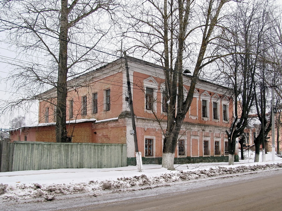Переславль-Залесский, Комсомольская улица, 2