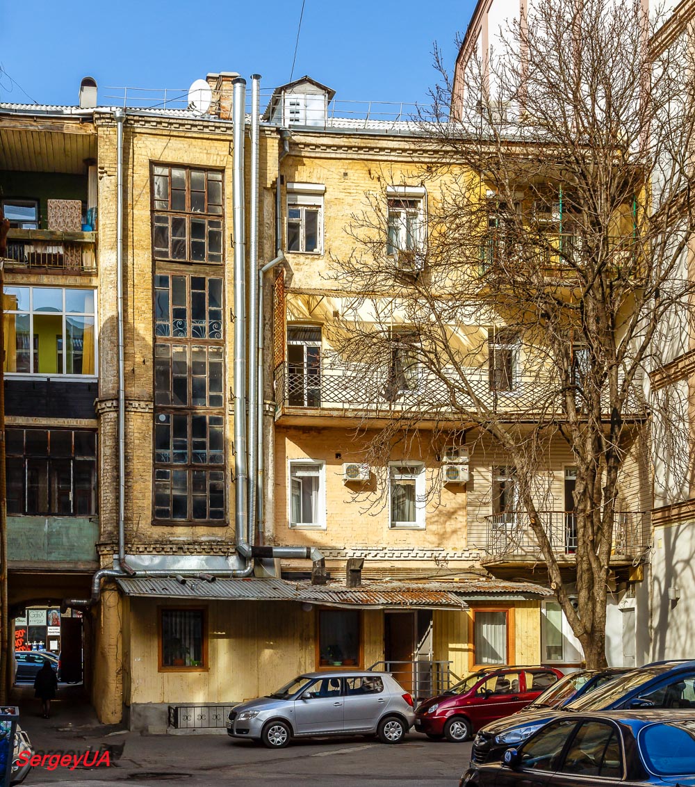 Киев, Большая Васильковская улица, 17А