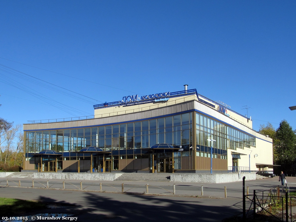 Санкт-Петербург, Новоизмайловский проспект, 48